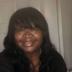 Meet your Posher, Brenda